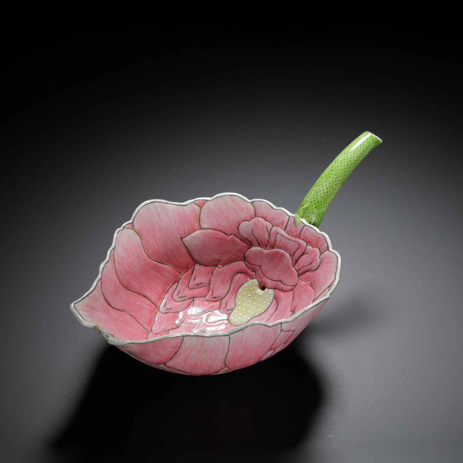 Famille-Rose Autumn Cup: Famille-Rose Autumn Cup. Length:7.80" Width:4.57" Height:3.03"