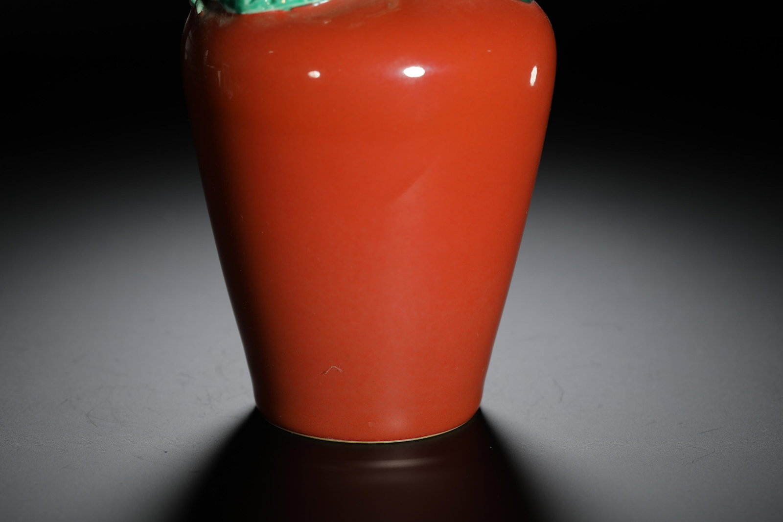 Peachbloom Coiling Dragon Vase - 3