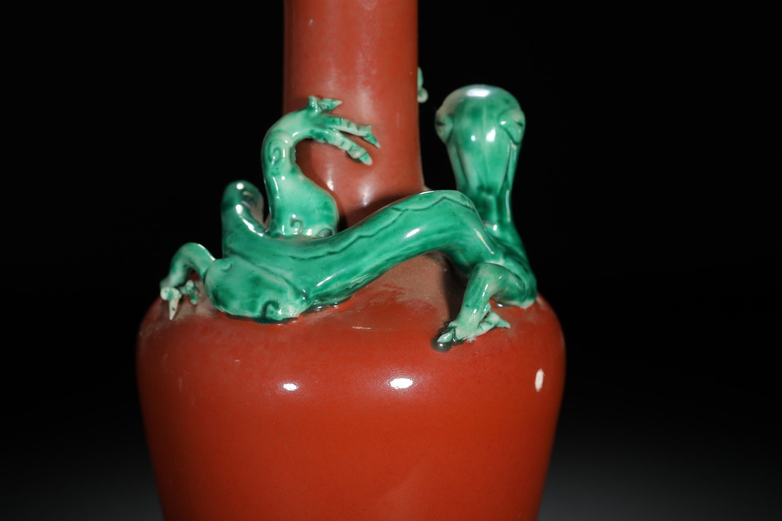 Peachbloom Coiling Dragon Vase - 5