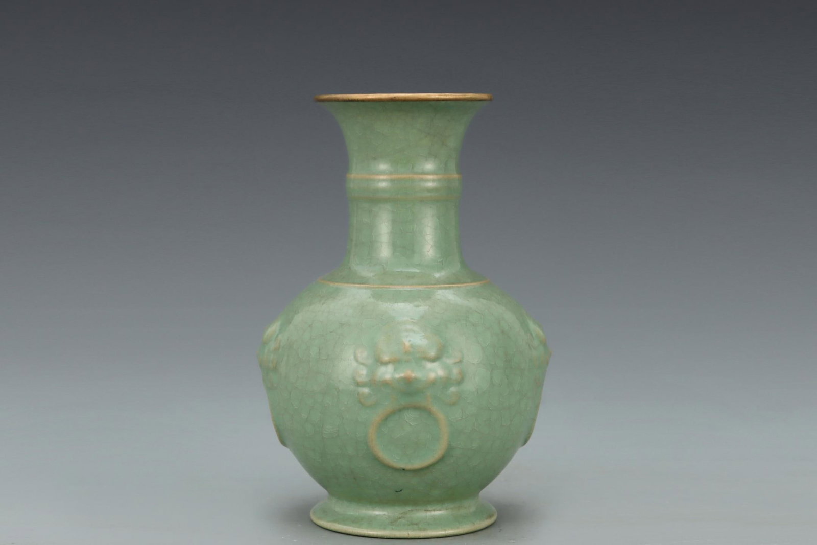 A Ru Ware Celadon Vase - 3