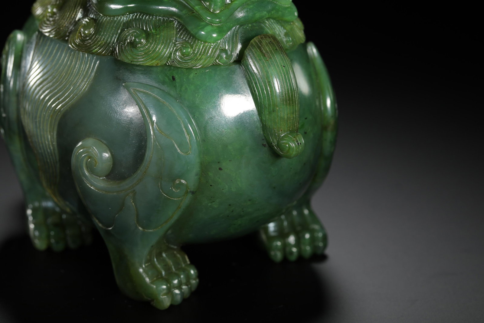 Celadon Jade Scent Burner - 4