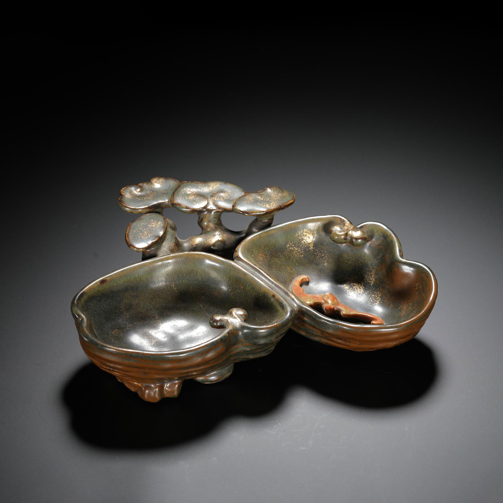 Tea-Dust Glazed Brush Washer (1 of 12)