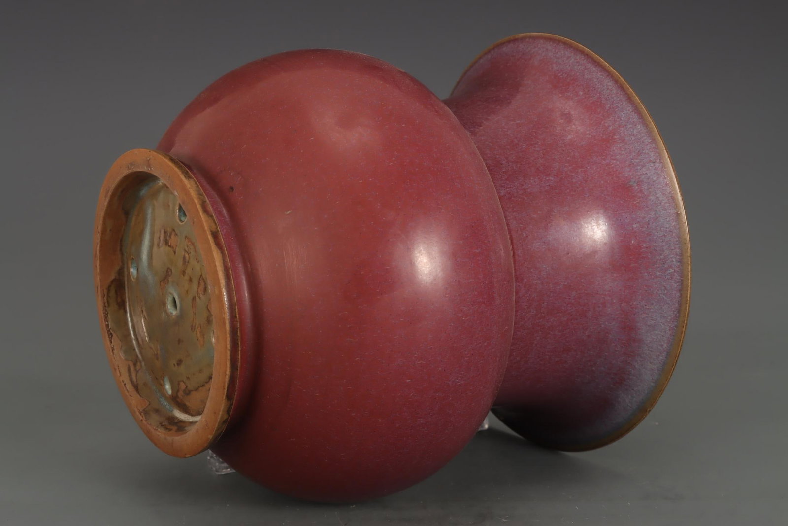 A Jun Ware Rose Red Planter - 7