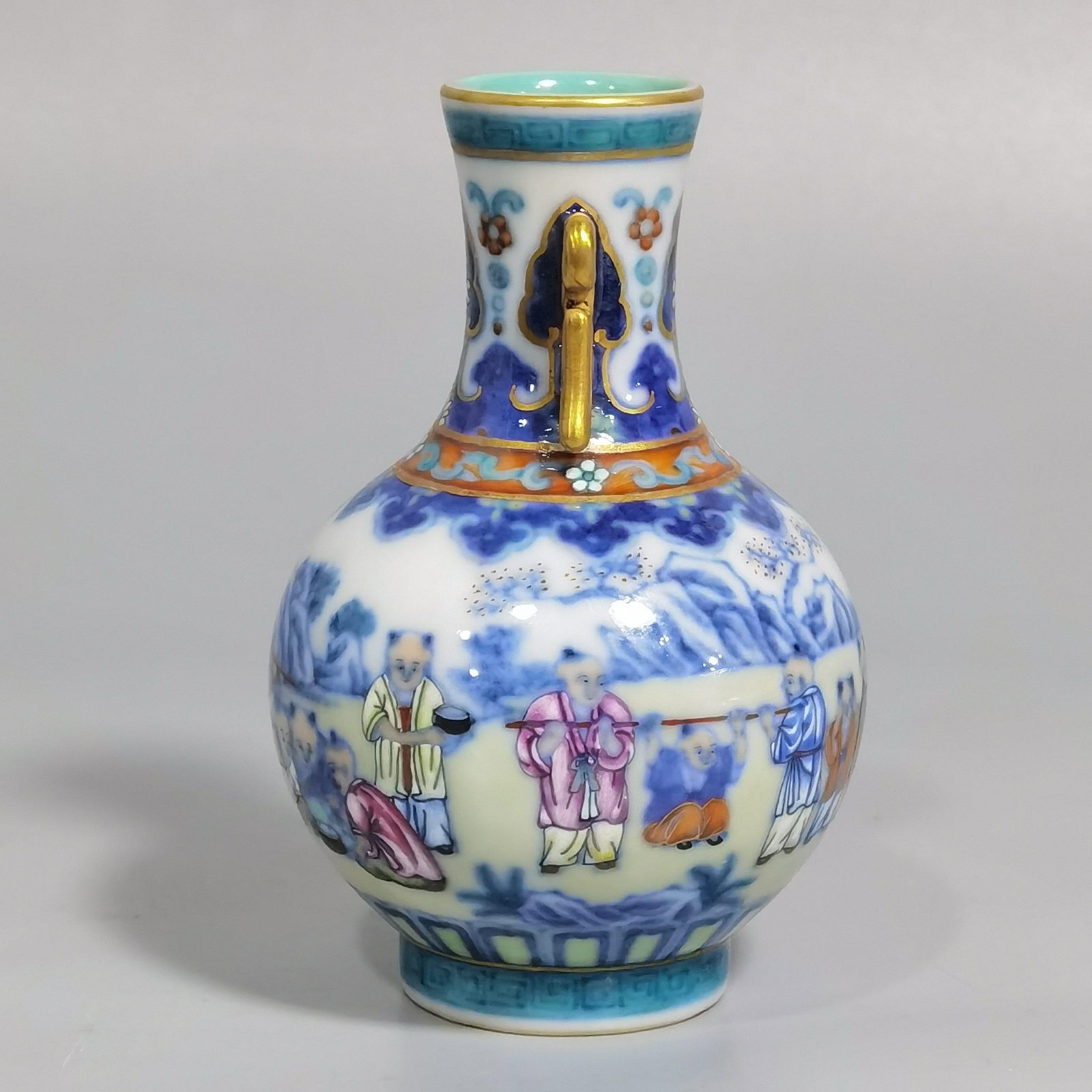 A Doucai Vase - 2