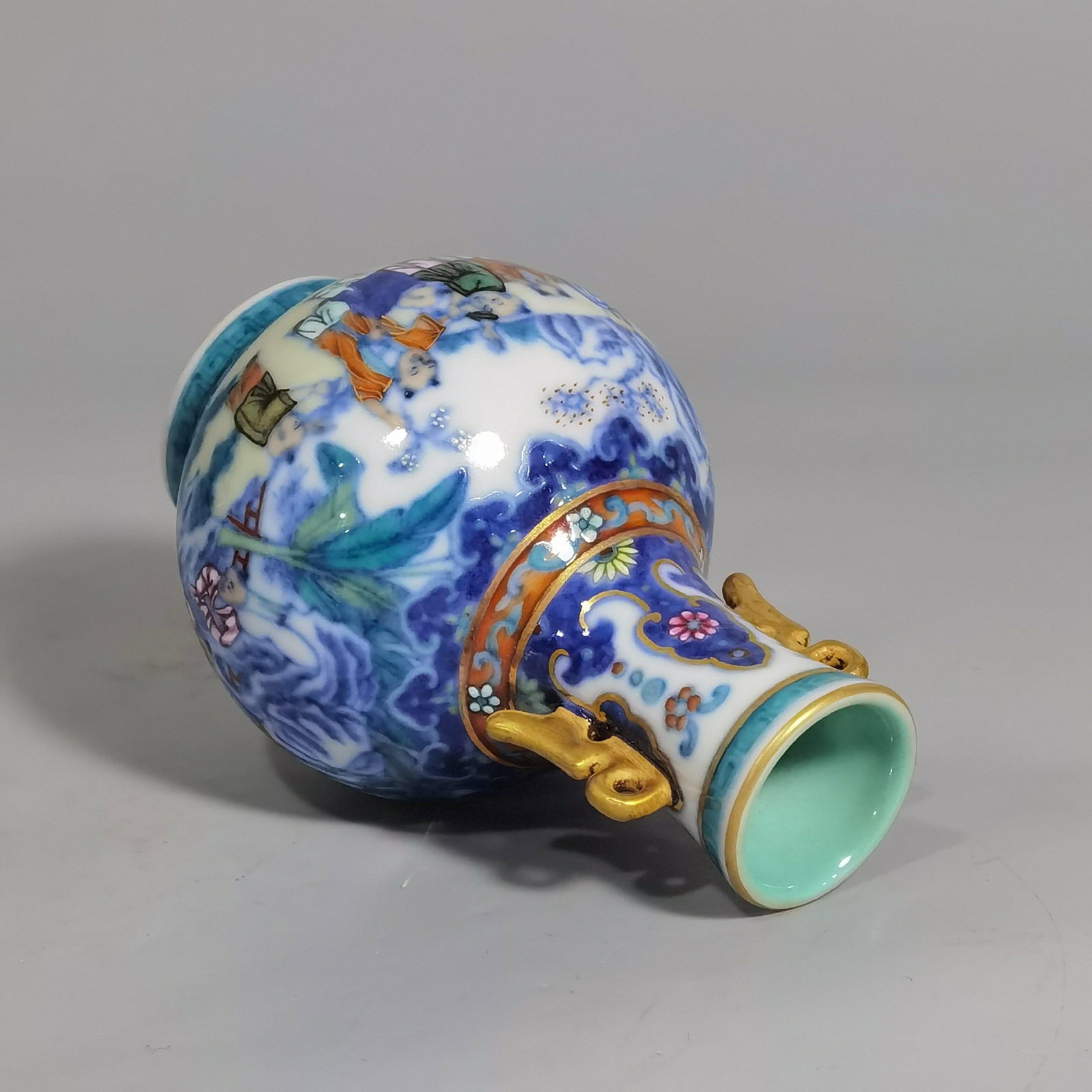 A Doucai Vase - 4