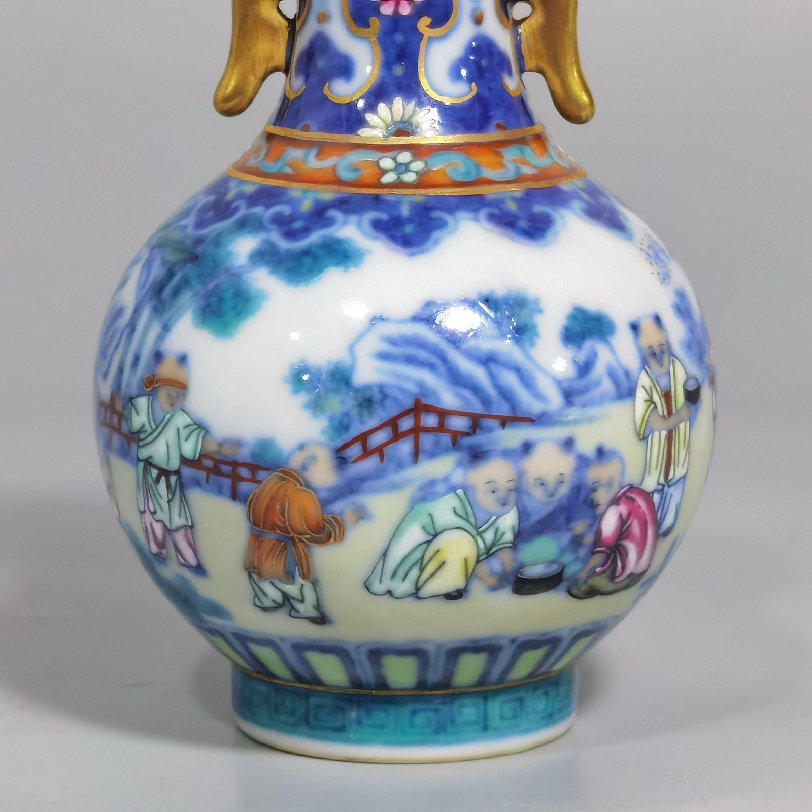A Doucai Vase - 7