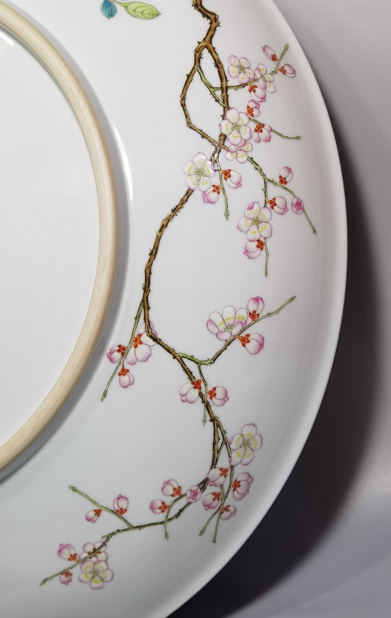 A Enamel Charger - 7