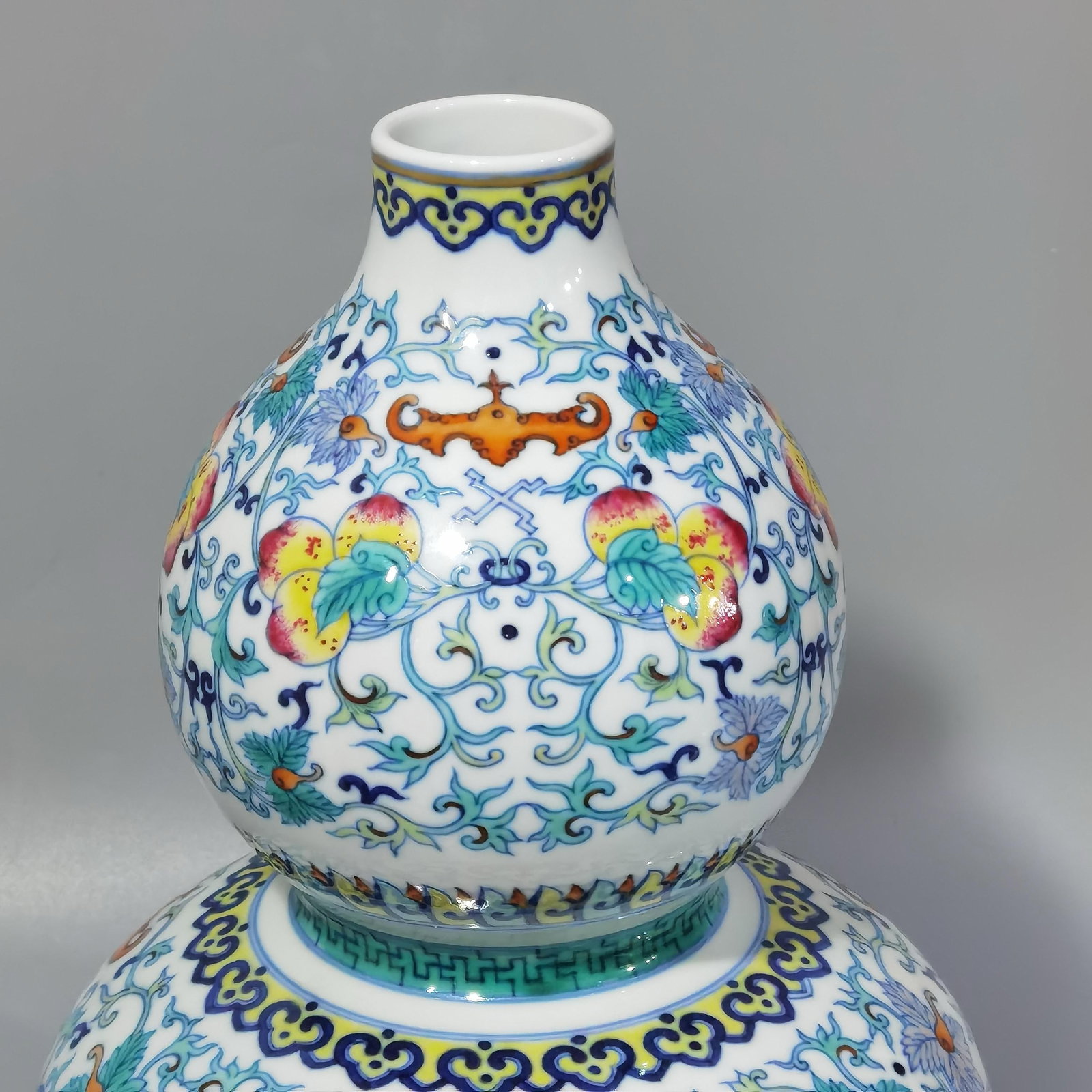 A Doucai Gourd Vase - 3
