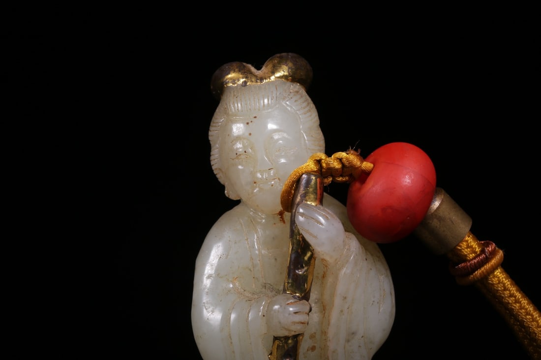 A Hetian Jade Lady Ornament - 2