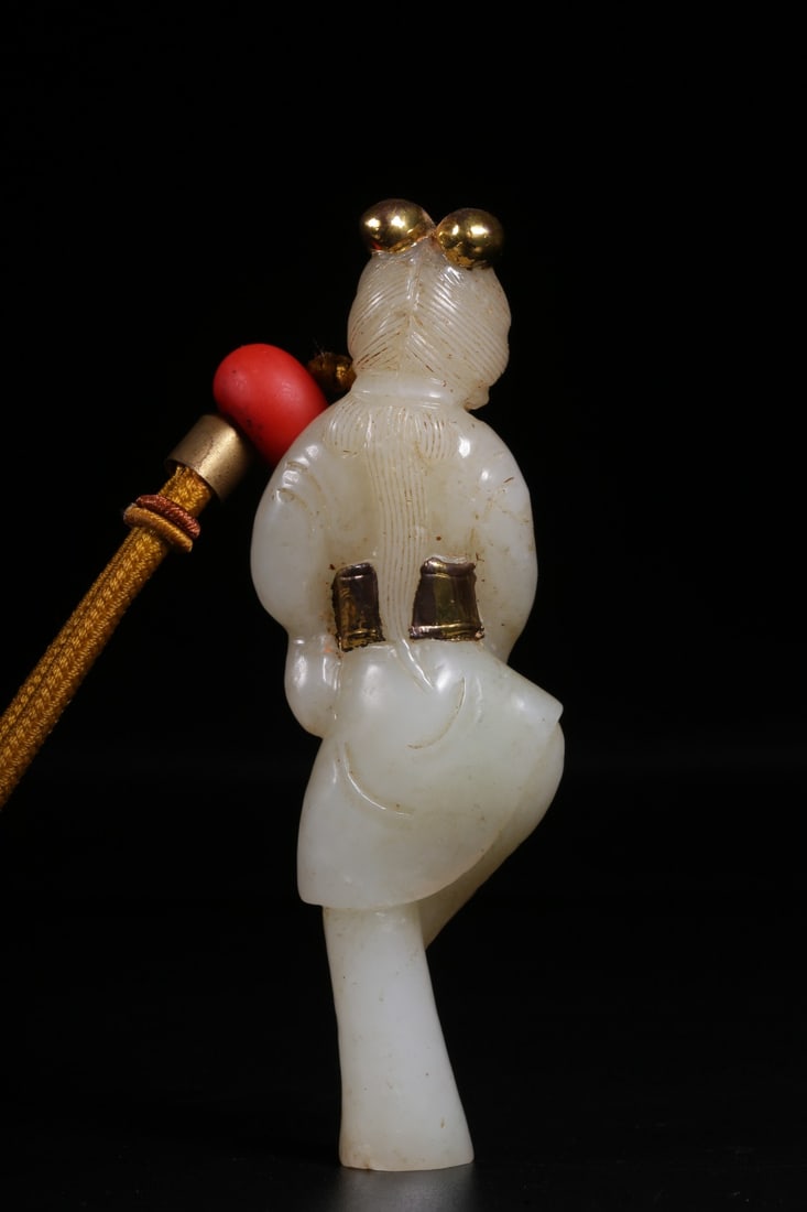 A Hetian Jade Lady Ornament - 9