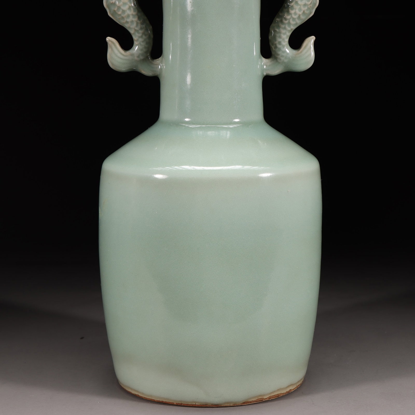 A Longquan Celadon Vase - 10