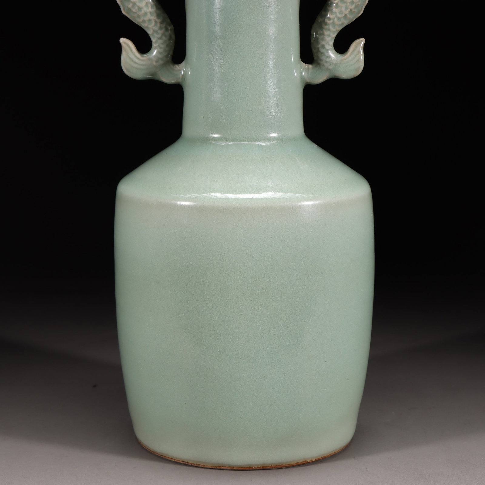 A Longquan Celadon Vase - 7