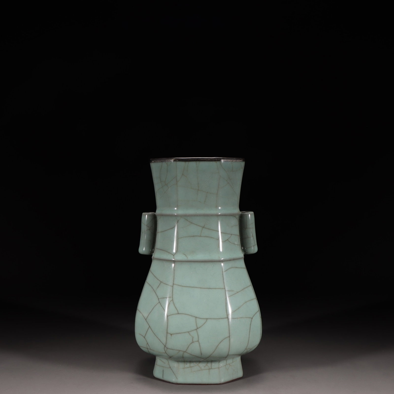 A Guan Ware Celadon Square Vase - 6