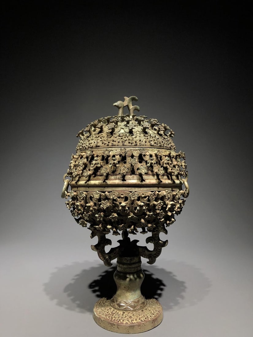 A Bronze Vessel: A Bronze Vessel. Diameter: 8.66"; Thickness: 7.87"; Height: 13.39". Weight: 24.25lbs.