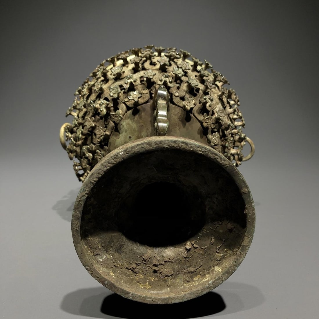 A Bronze Vessel - 9