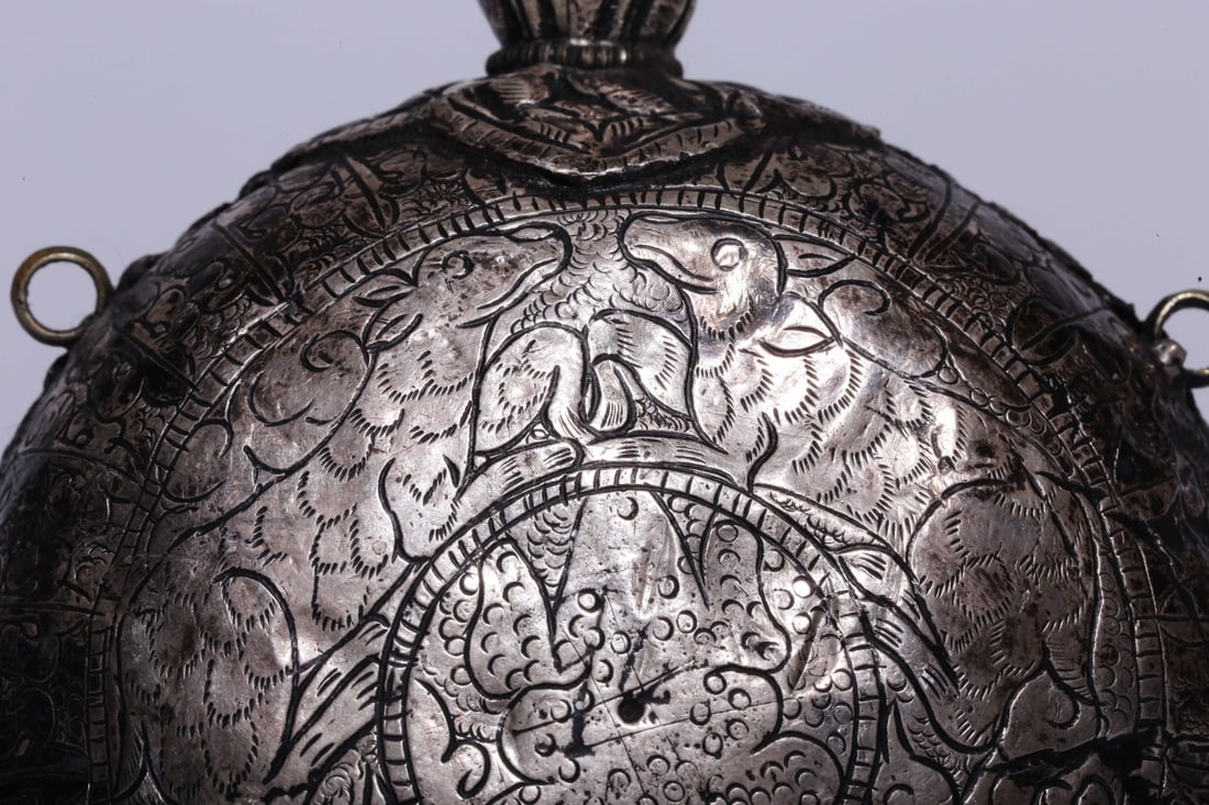 A Silver Snuff Bottle - 6