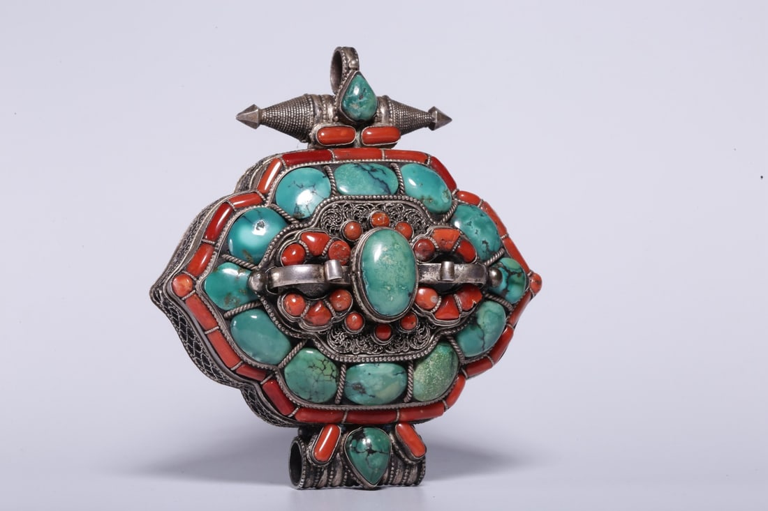 A Silver Filigree Gau Box - 7