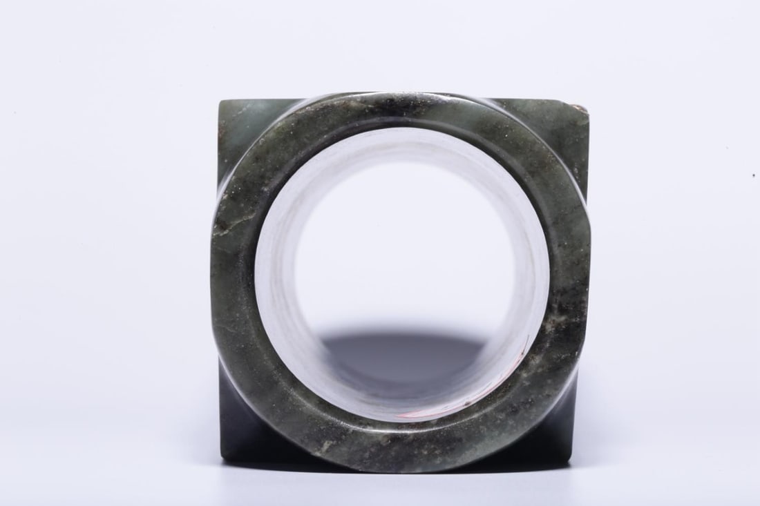An Archaic Jade Cong - 8