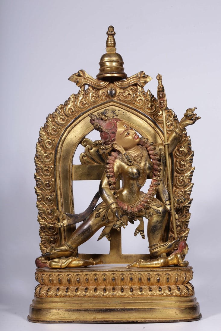 A Gilt Bronze Deity Statue (1 of 10)