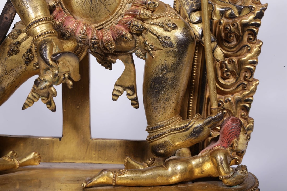 A Gilt Bronze Deity Statue - 4