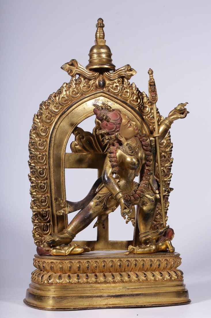 A Gilt Bronze Deity Statue - 7