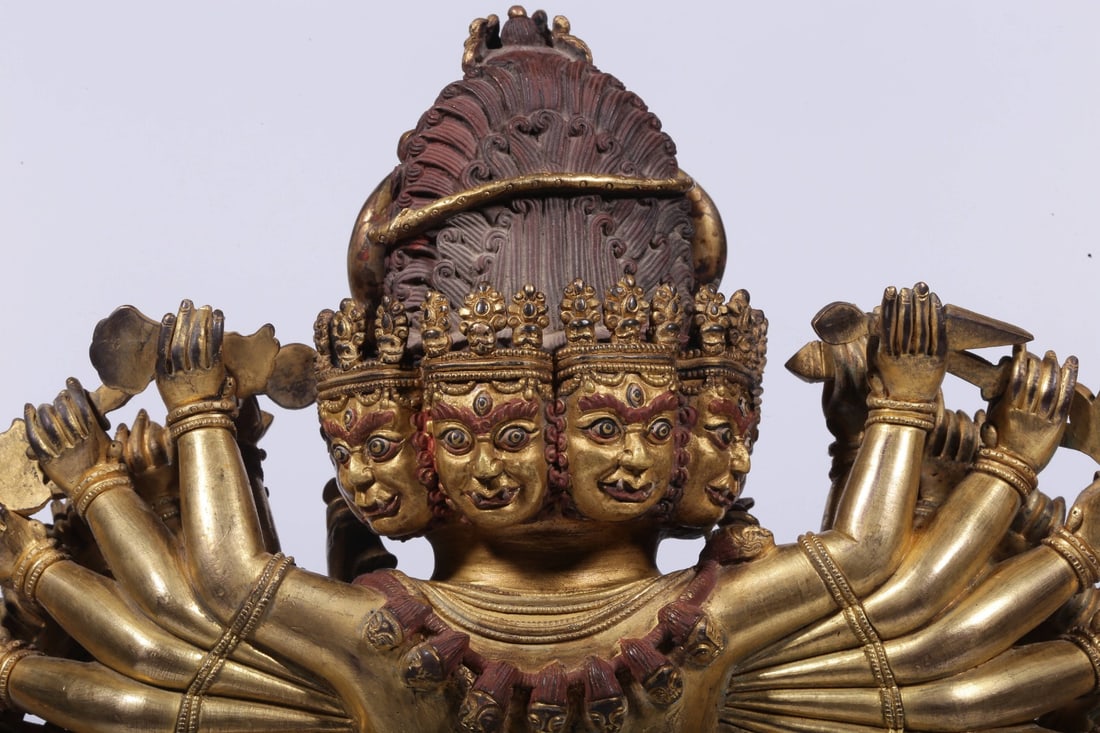 A Gilt Bronze Deity Statue - 12