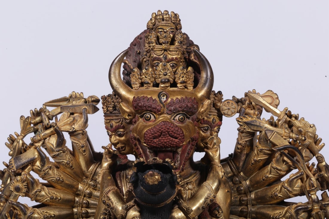 A Gilt Bronze Deity Statue - 2