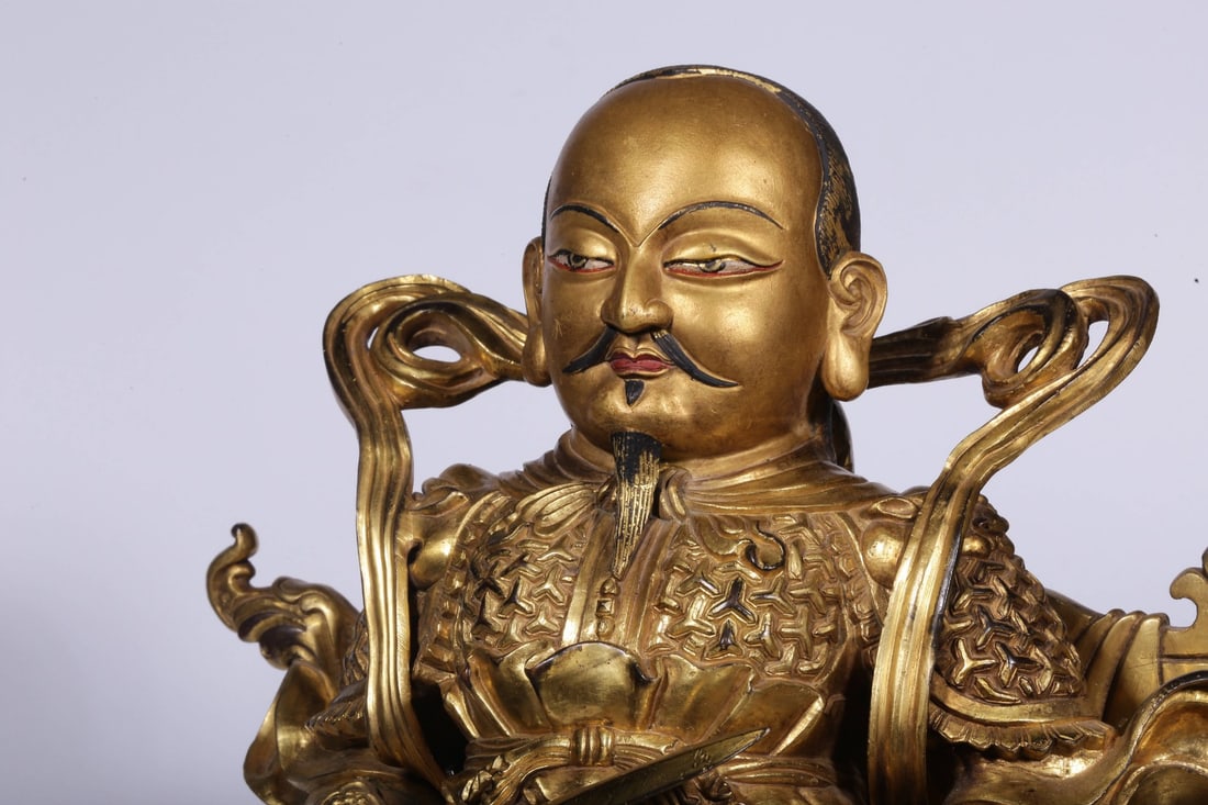A Gilt Bronze Deity Statue - 7