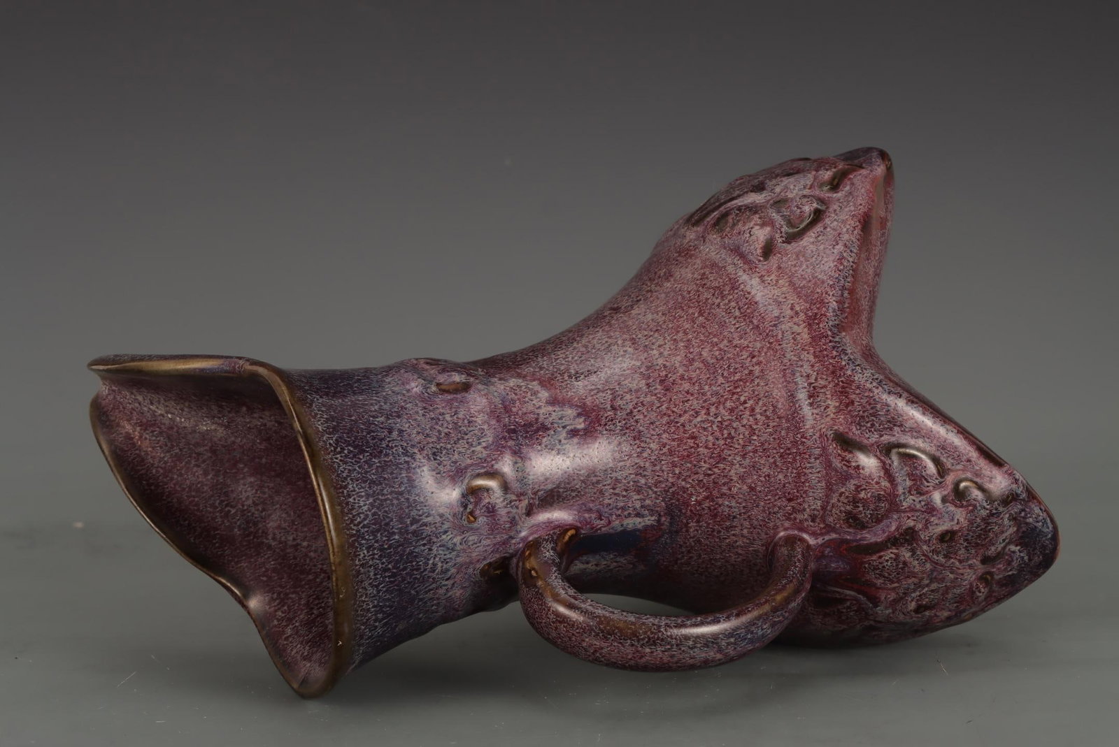 A Jun Ware Purple Glazed Ewer - 5