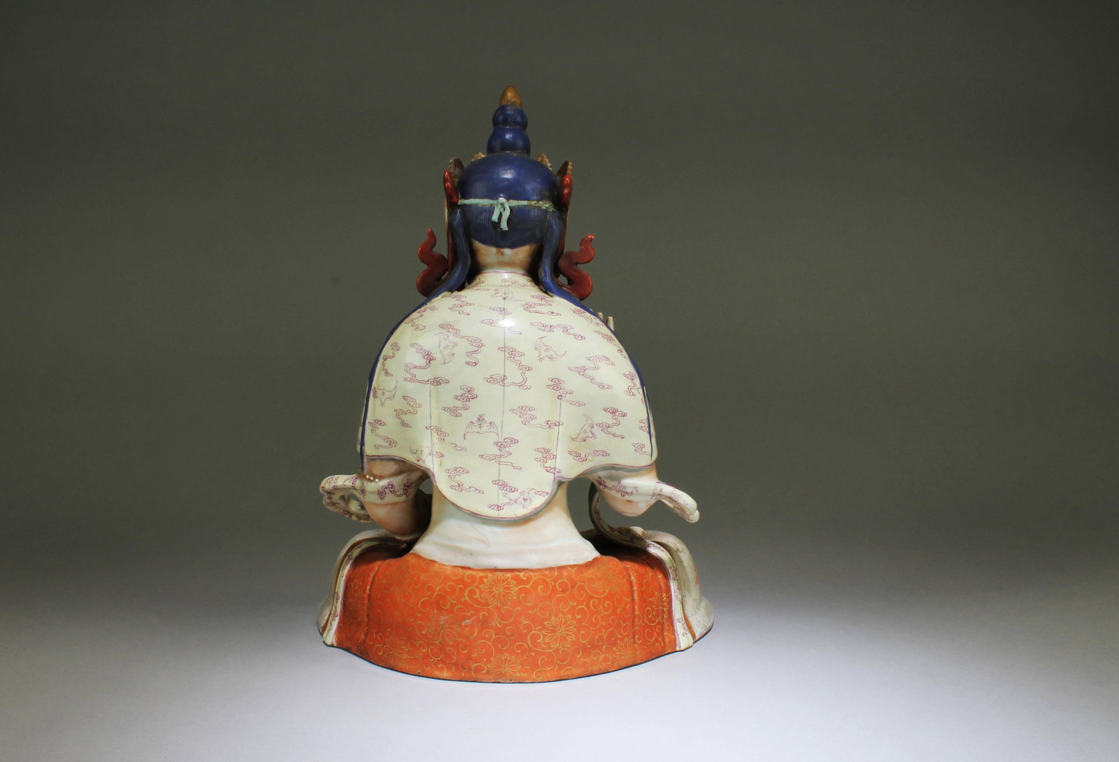 A Seated Buddha Statue - 4