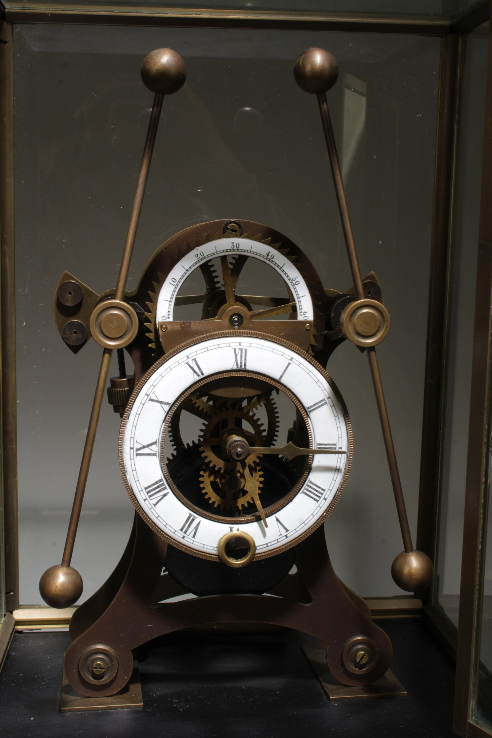 A Grasshopper Clock in Glass Case - 4