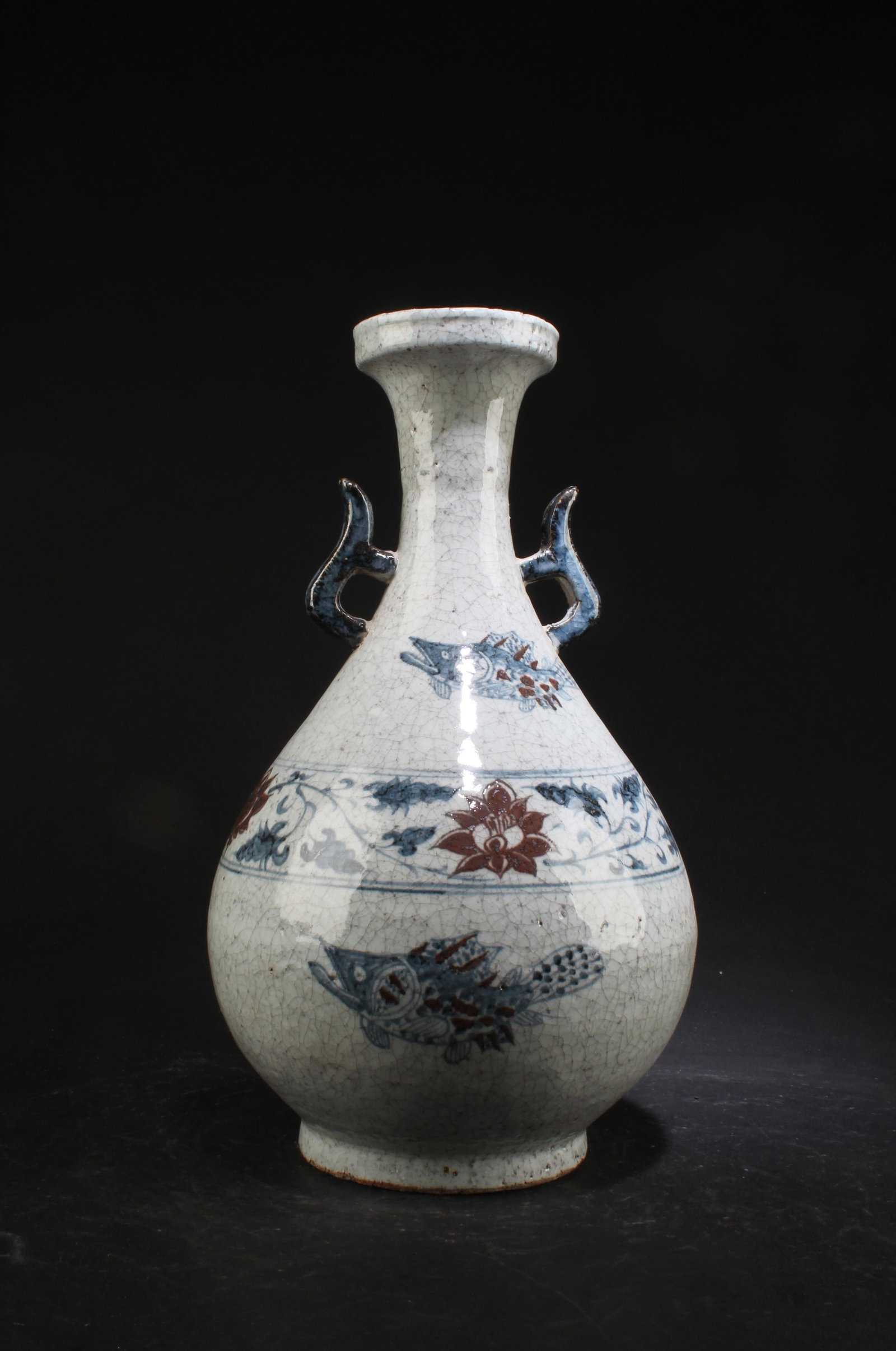 Chinese Porcelain Vase: Chinese Porcelain Vase. ' Fu' mark at base. Height: 13.75"