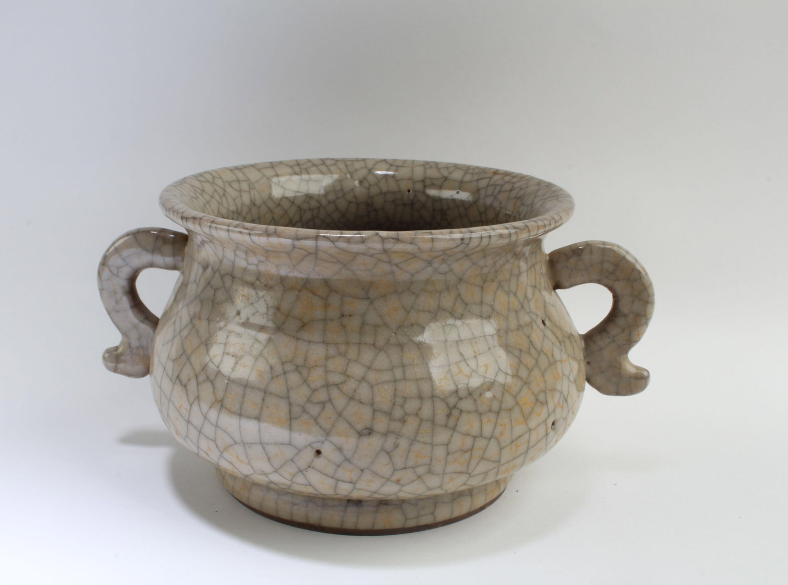 Chinese Geyao Censer: Chinese Geyao Censer. Diameter: 7.5"