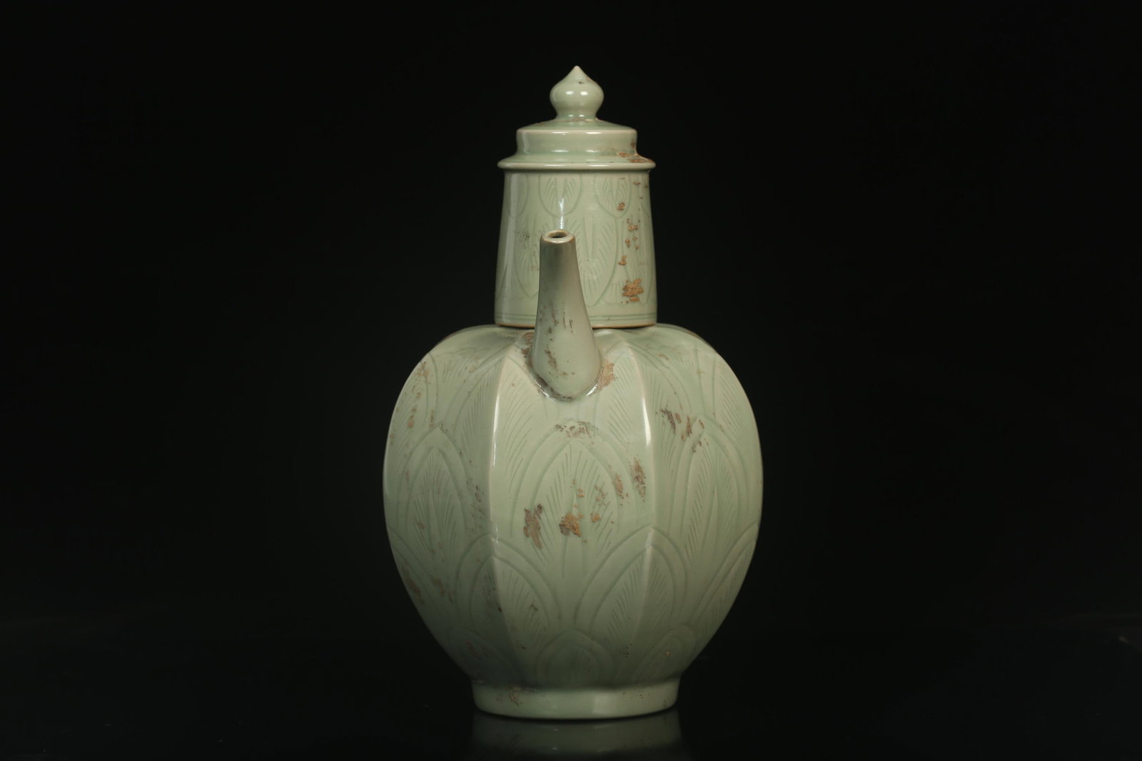A Yaozhou Teapot - 4