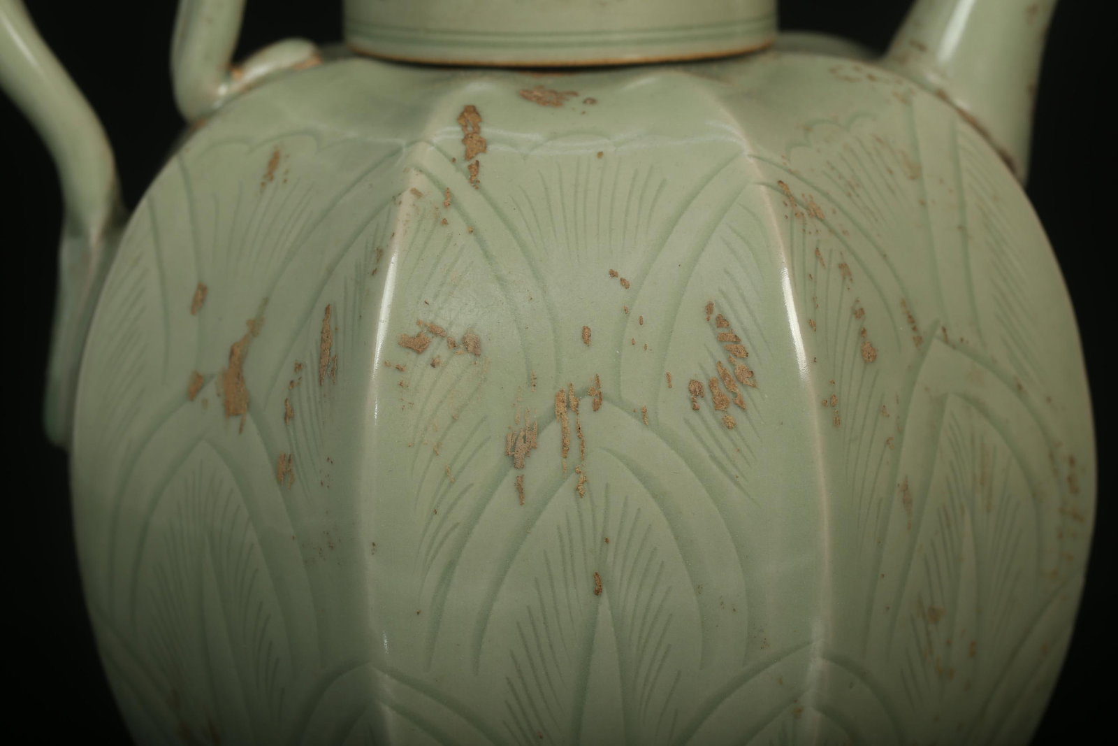 A Yaozhou Teapot - 7