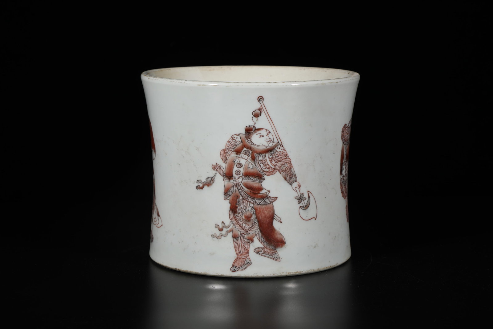 A Porcelain Brushpot - 4