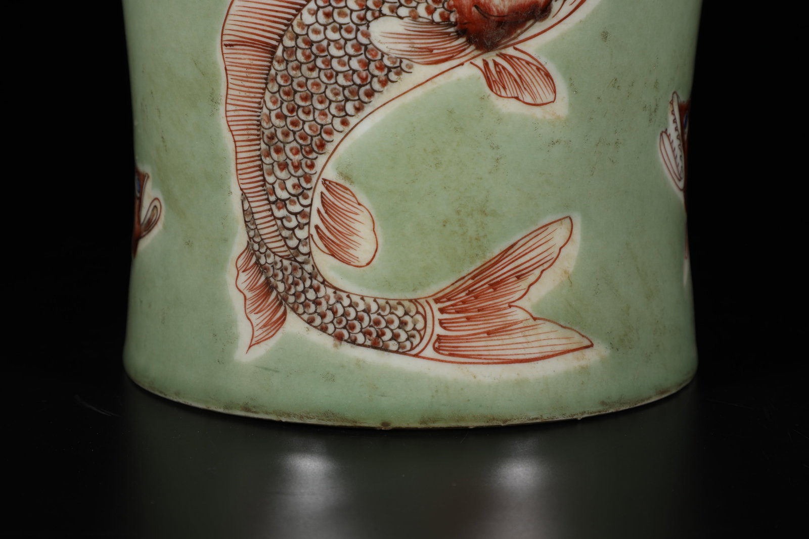 A Porcelain Brushpot - 3