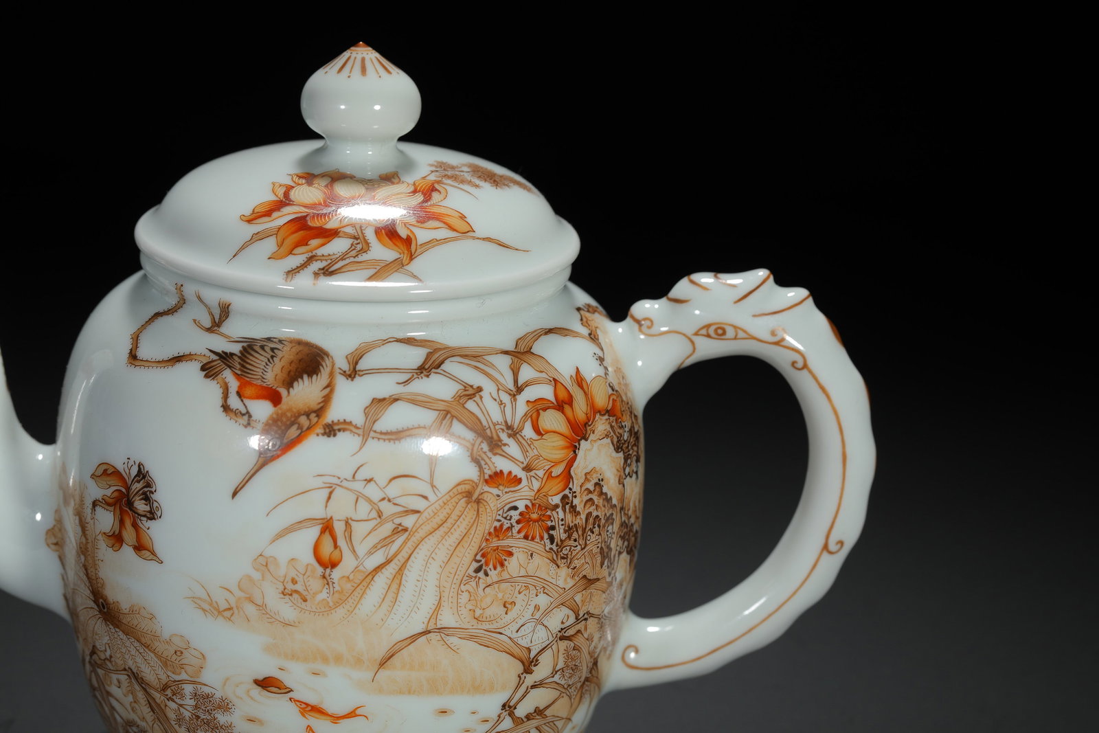 Iron-Red Tea Set - 3