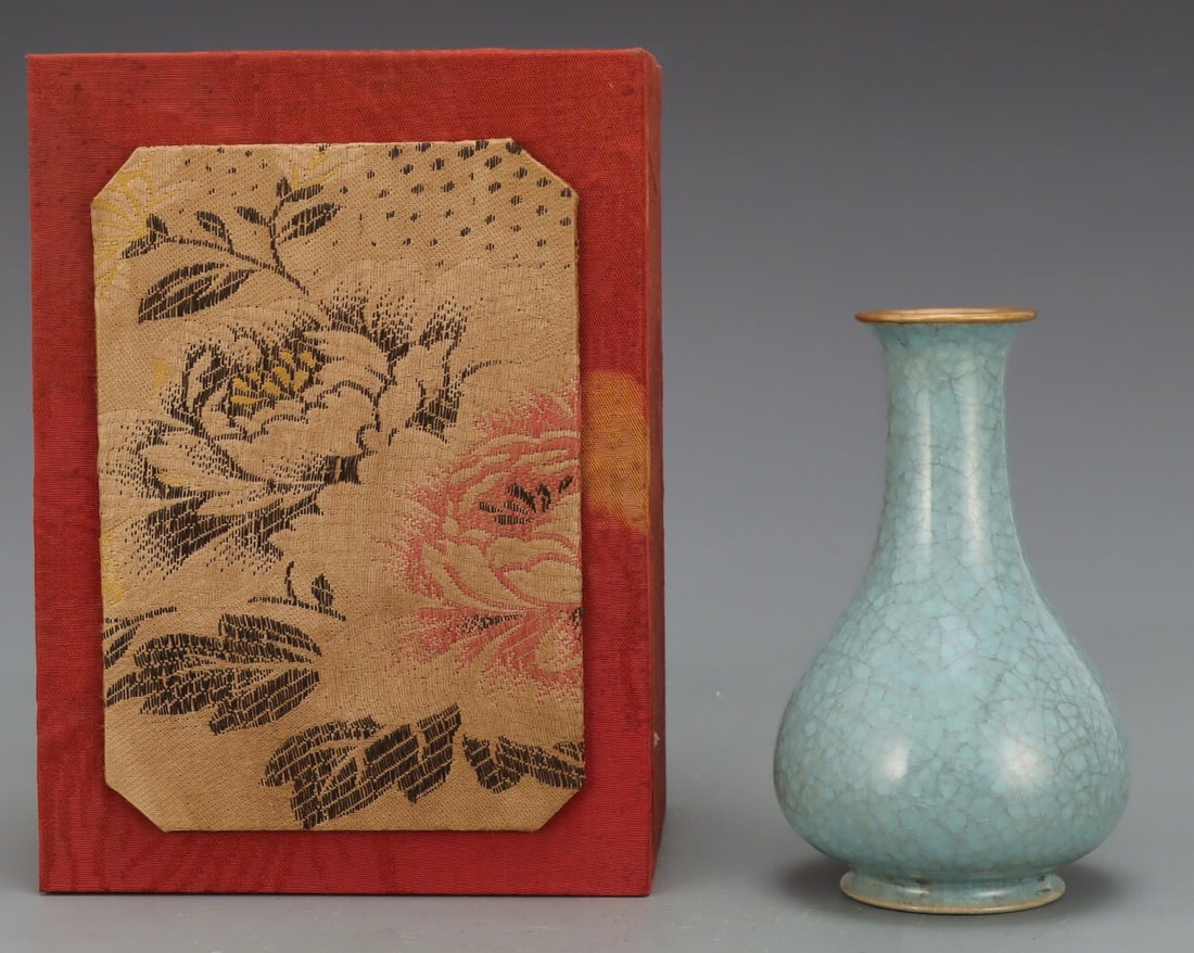 A Ru Ware Celadon Yuhuchun Vase: A Ru Ware Celadon Yuhuchun Vase. Height: 6.10in; Diameter: 3.94in.