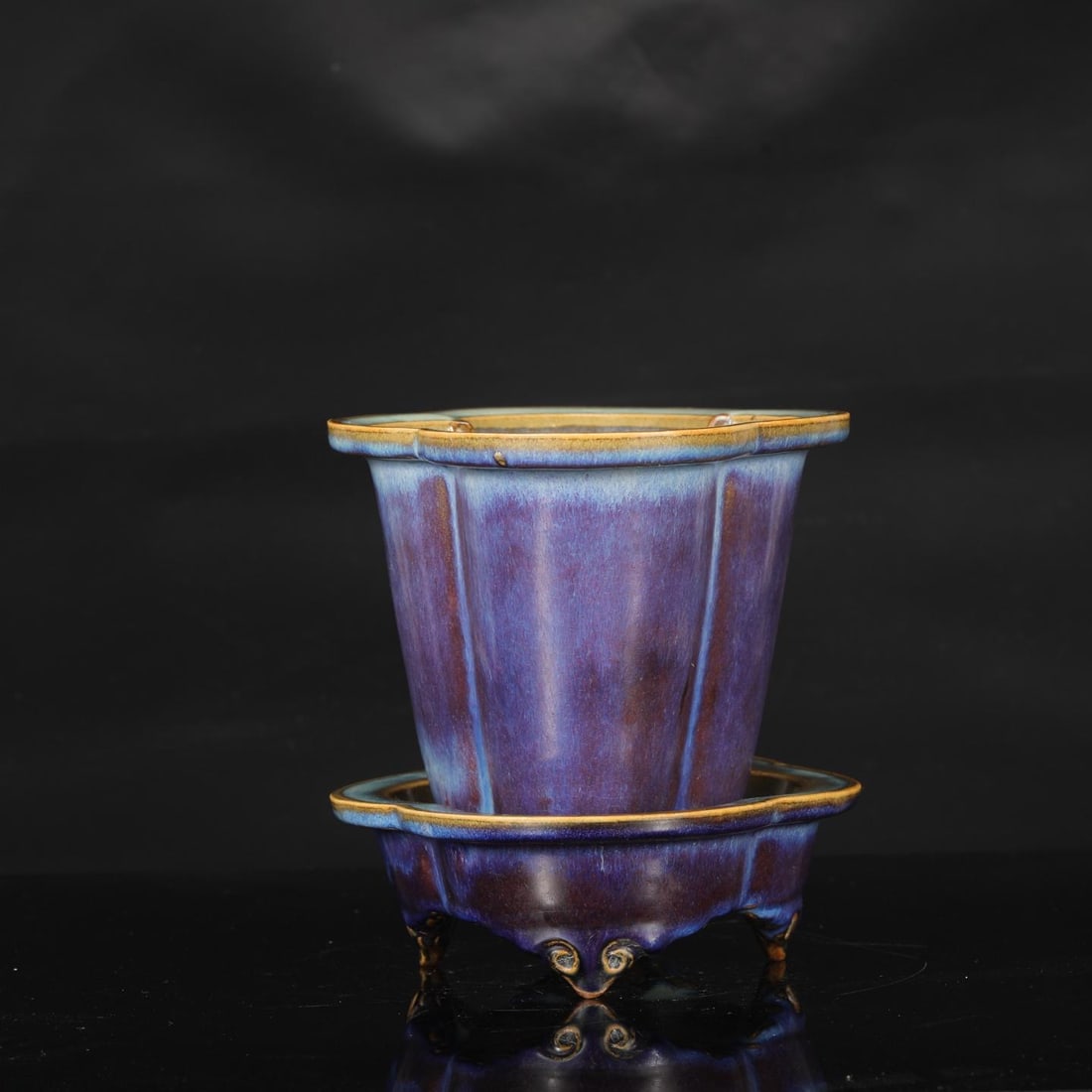 A Jun Ware Flowerpot Set - 4