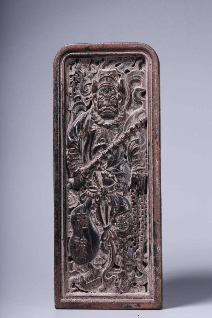 A Wood Carved Deity Statue: A Wood Carved Deity Statue. Length: 5.91in; Width: 2.36in; Thickness: 1.18in; Weight: 7.20oz.