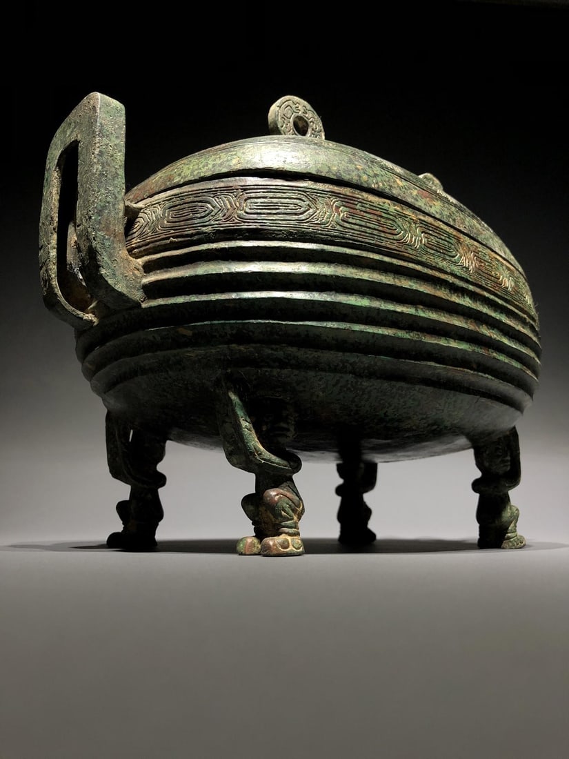 A Bronze Gui Vessel - 4