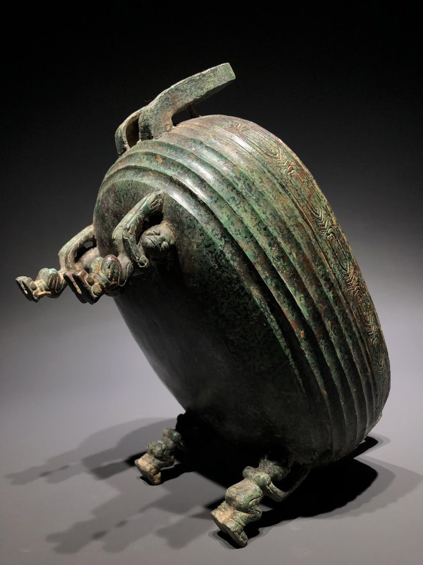 A Bronze Gui Vessel - 6