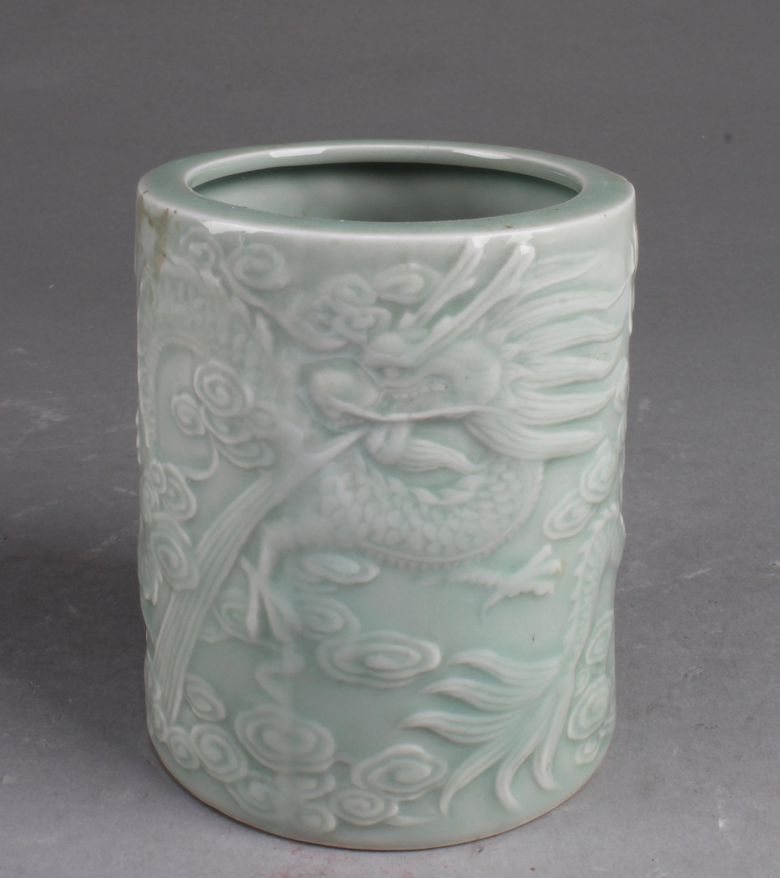 Chinese Porcelain Brushpot: Chinese Porcelain Brushpot. Height:4.75"