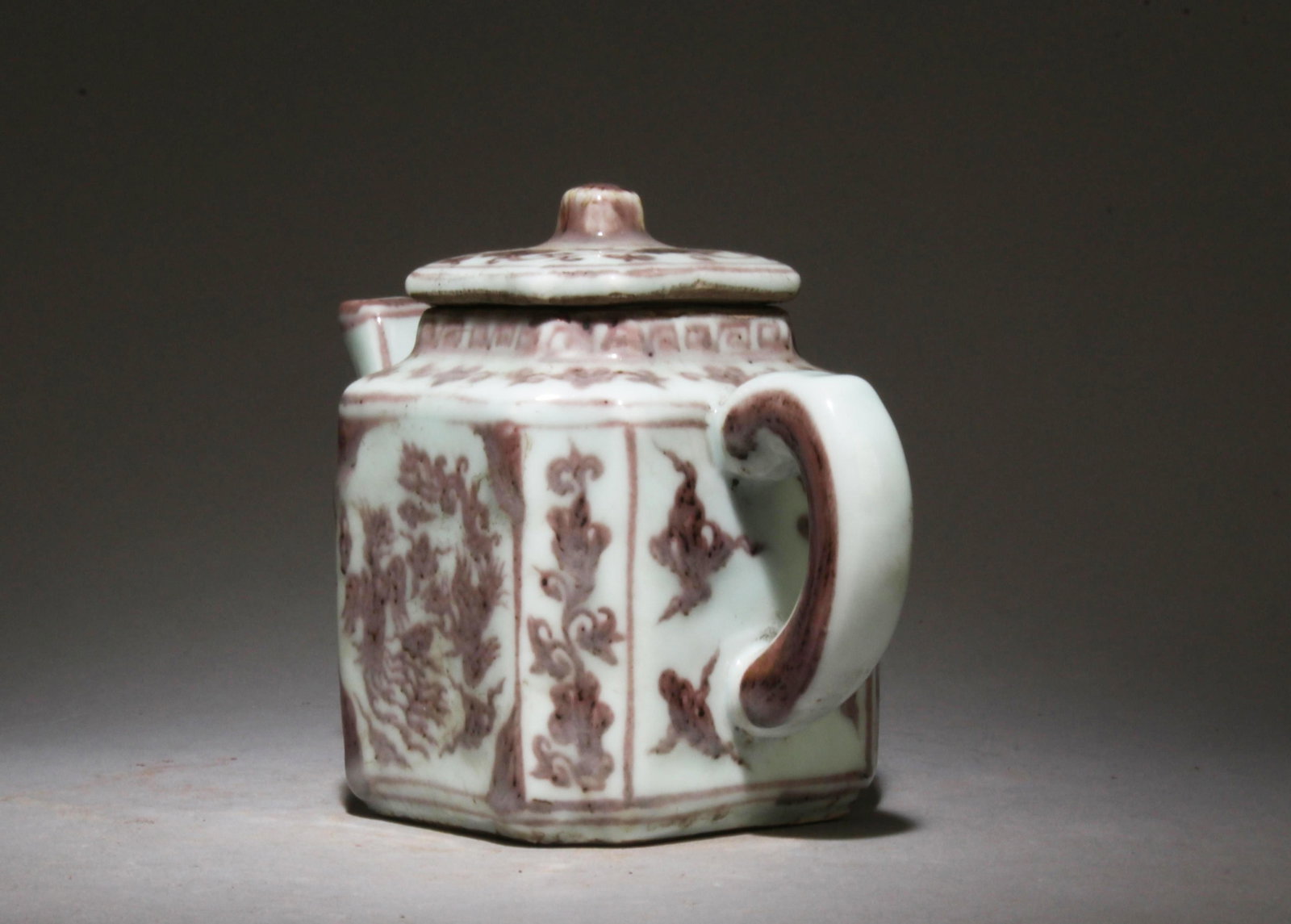 An Underglazed Red Pot - 6