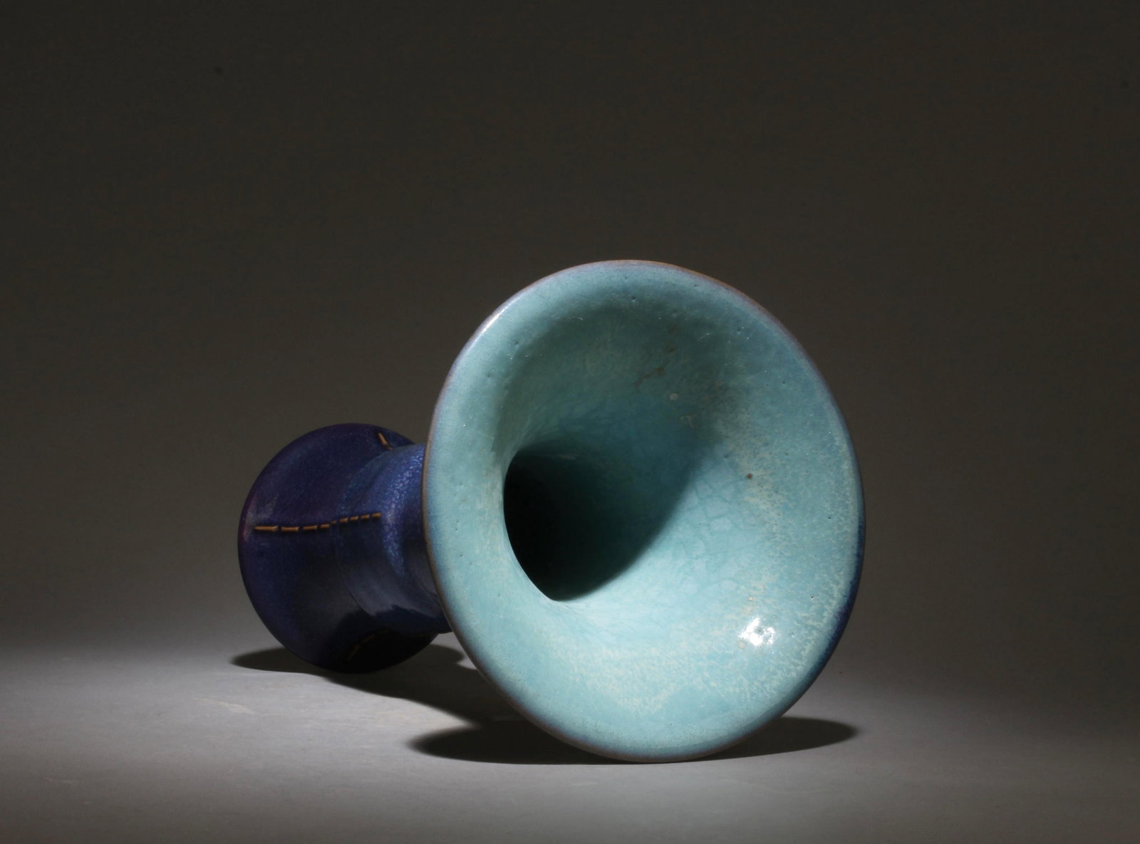 A Junyao Gu Vase - 3
