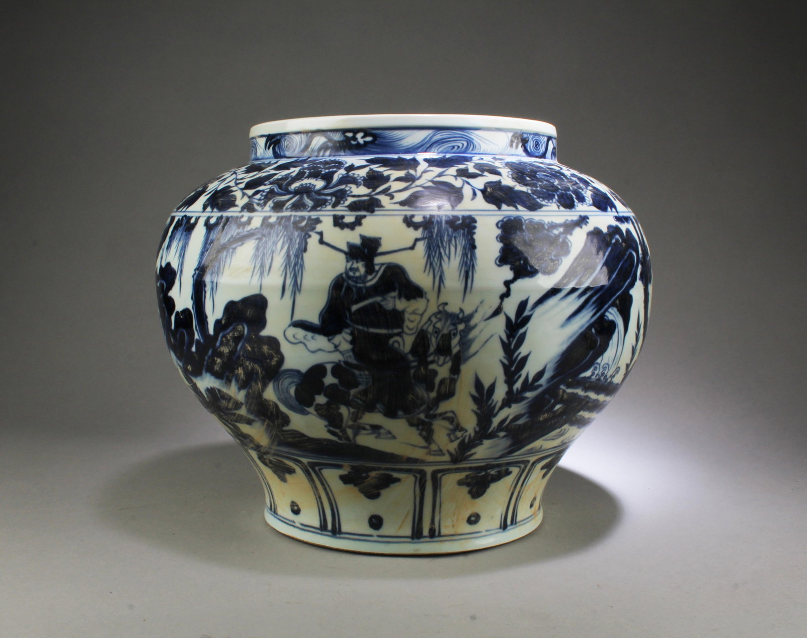A Blue & White Porcelain Jar: A Blue & White Porcelain Jar. Seal mark at base. Height: 11.5" diameter (body): 13.5"
