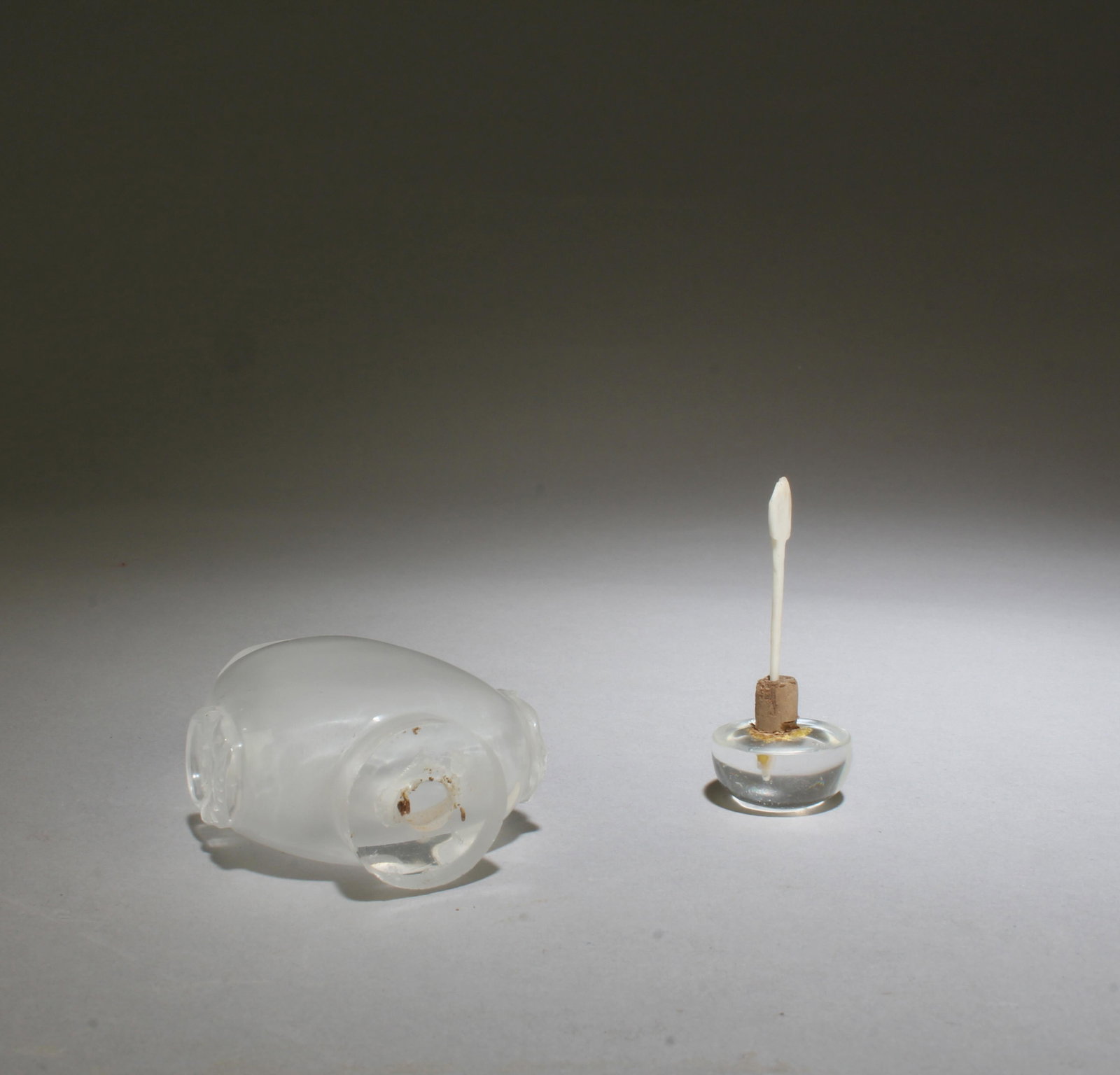 A Crystal Snuff Bottle - 4