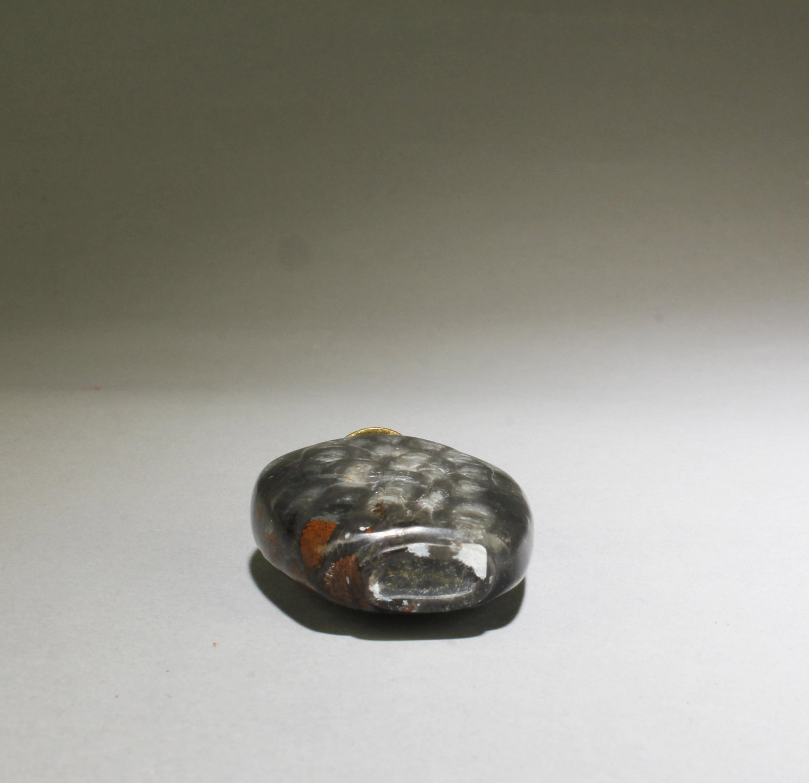 A Jadestone Snuff Bottle - 3