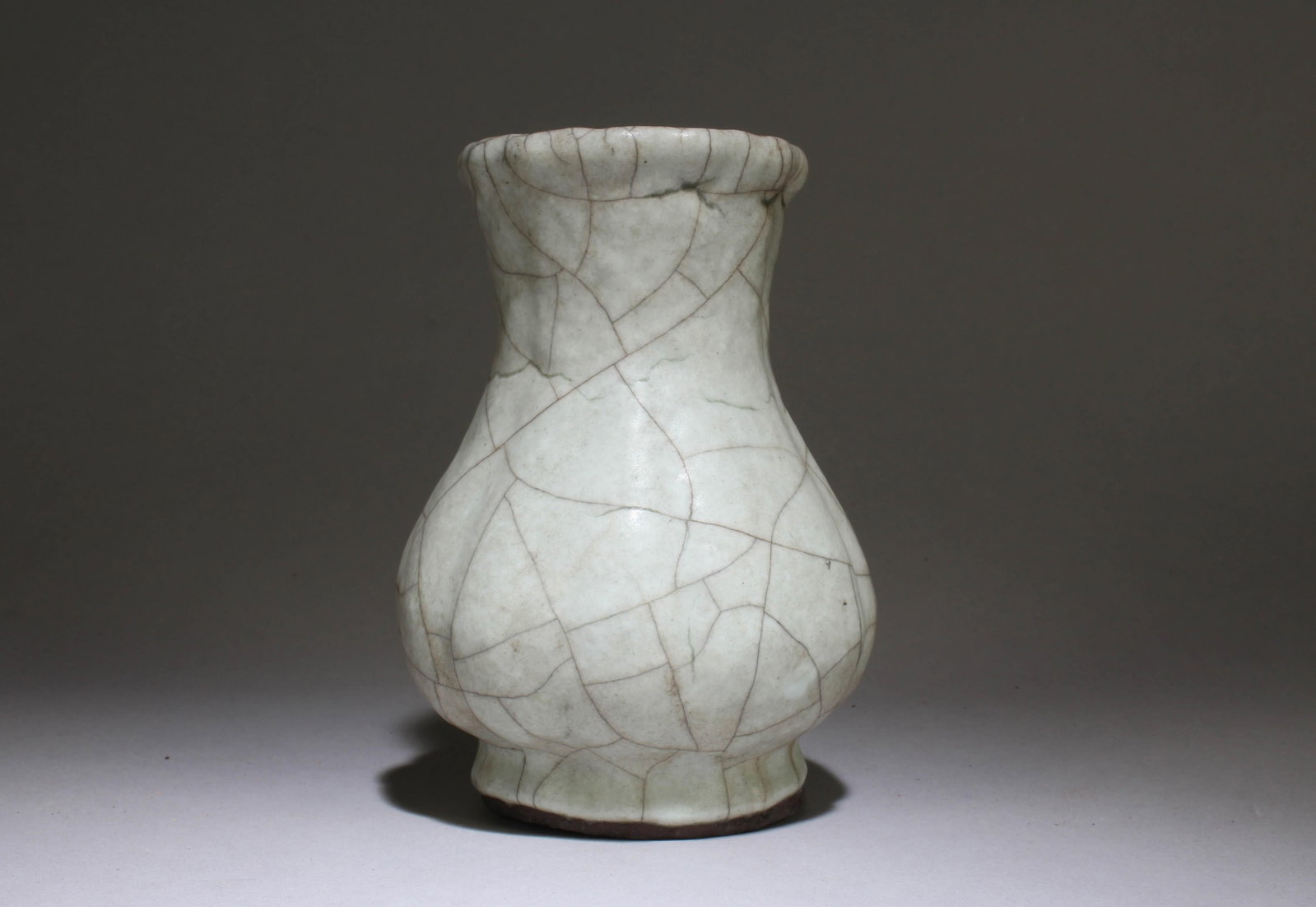A Geyao Vase - 3